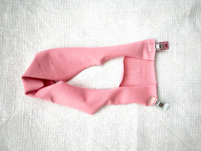 Sewing top of the shoe liner socks