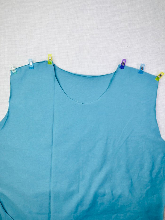 Pinning shoulder seams