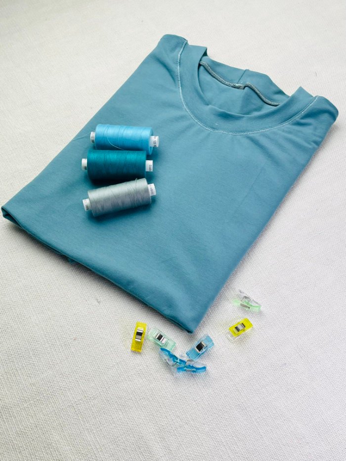 Custom fitted T-shirt for women sewn from jersey fabric using a bodice and sleeve block pattern