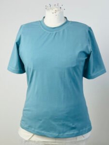 Handmade women’s fitted jersey T-shirt with clean neckline and smooth waist fit