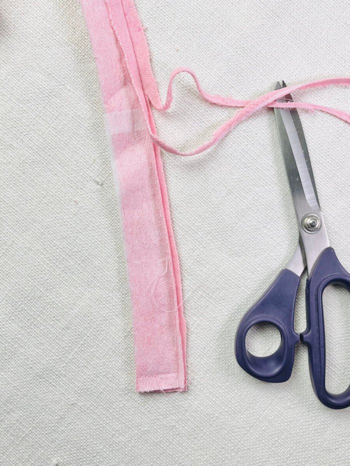 How to Sew a Wrap Skirt from an A-Line Skirt Block (Beginner) Trimming seam allowances on the waist tie section