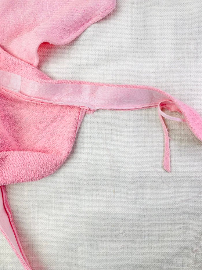 How to Sew a Wrap Skirt from an A-Line Skirt Block (Beginner) Part of the tie sam allowance left untrimmed near the skirt edge