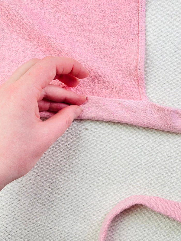 How to Sew a Wrap Skirt from an A-Line Skirt Block (Beginner) Folding inner waistband before pinning