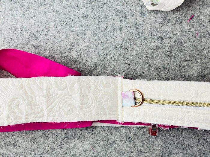 Topstitching the gusset seam on short edge to reinforce the seam