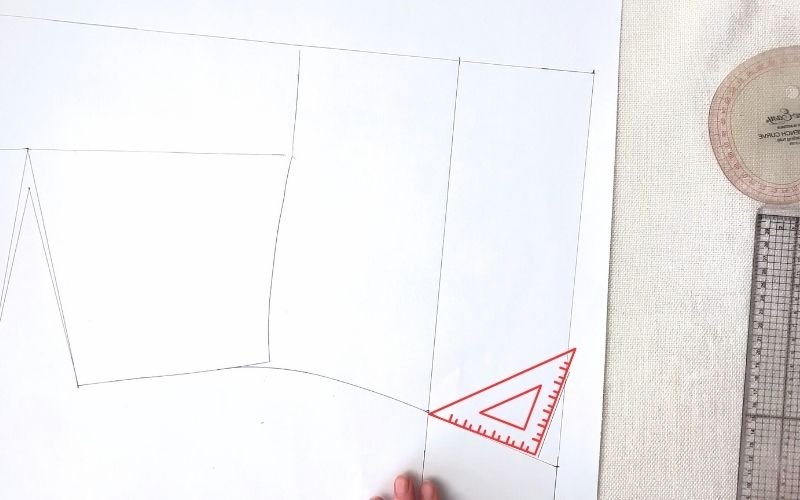 How to Modify a Basic Bodice Block for a Shirt Pattern (Step-by-Step) Shaping hemline on a shirt pattern