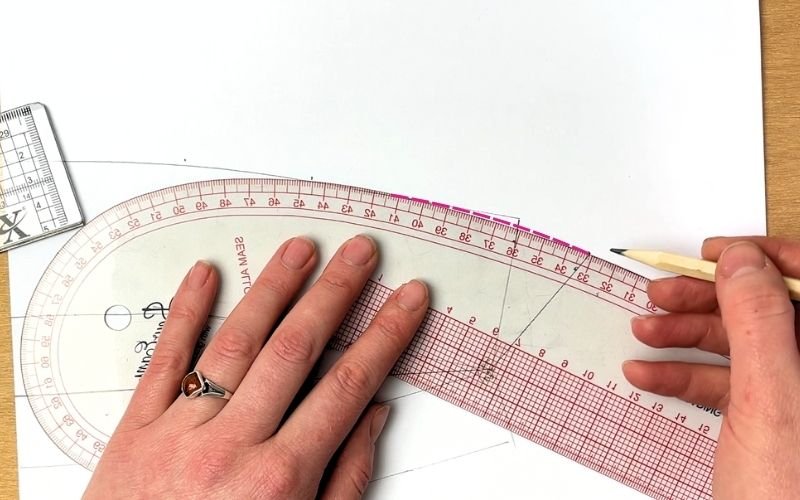 connecting the new front collar front edge with the collar leaf edge