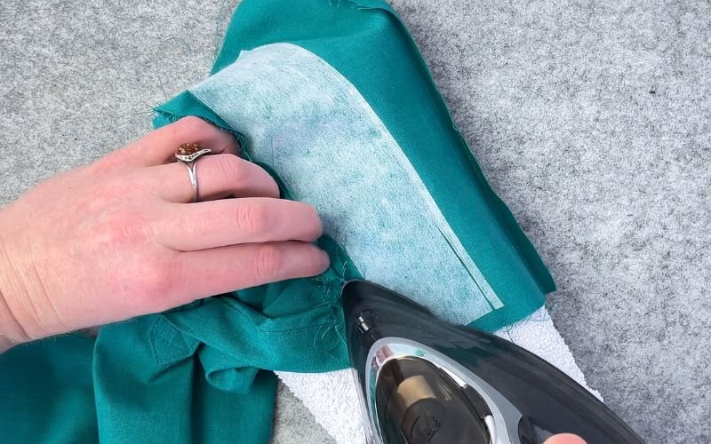 Pressing seam allowance open
