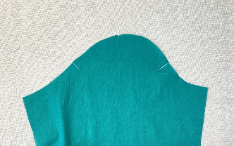 Marking gathering points on a sleeve crown