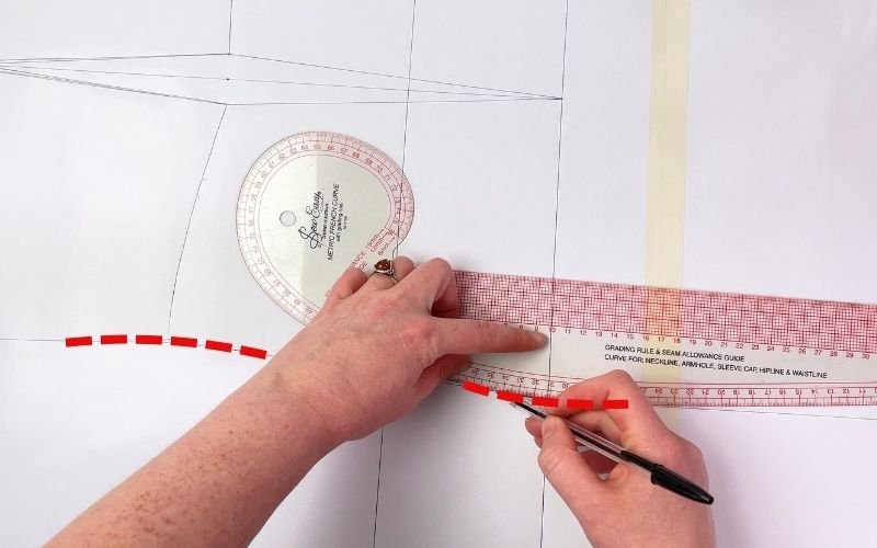 Smoothing waist and hip on a shirt dress sewing pattern