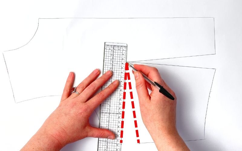 Connecting the gap with the bust point on a shirt dress pattern