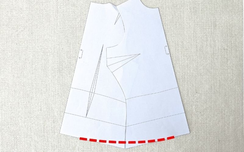 How to Eliminate a Pointy Side Seam (Why It Happens and How to Fix It) Blending the front and back hem curves to create a smooth side seam transition
