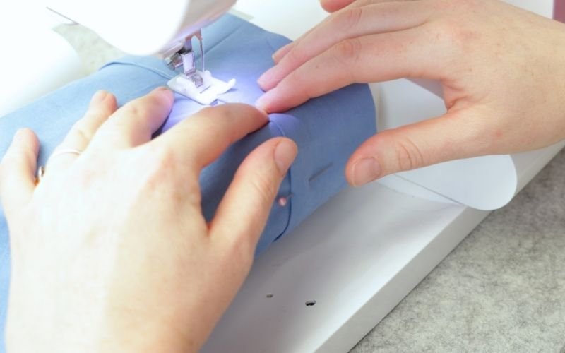 How to Sew Roll-Up Sleeves: Step-by-Step Guide Sewing the folded edge of a roll-up sleeve extension to enclose raw edges