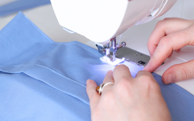 Sewing a bust dart on the front bodice of a shirt dress